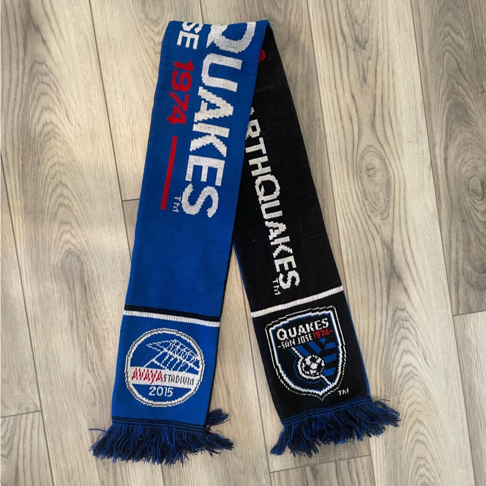 San Jose Earthquakes Black and Blue Soccer Scarf